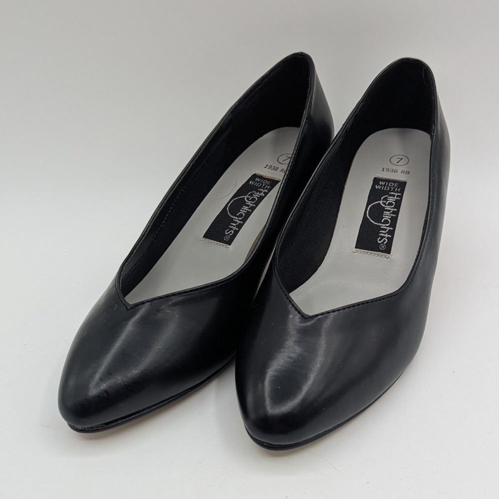 Highlights Black Kitten Heel Pumps Pointed V-Neck Wide Width Womens 7 1938 RB